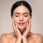 5 Everyday Habits for Naturally Glowing Skin